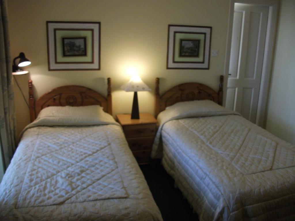 Riverdale Farmhouse Doolin Room photo
