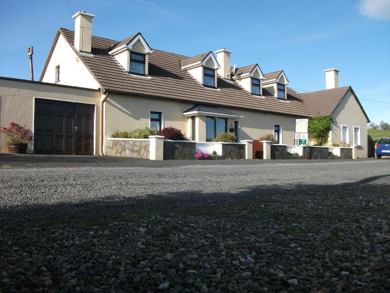 Riverdale Farmhouse Doolin Exterior photo